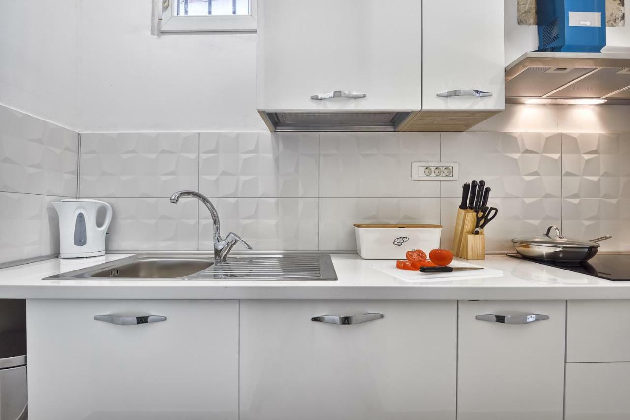 Apartment 20M From Arena Пула Екстер'єр фото